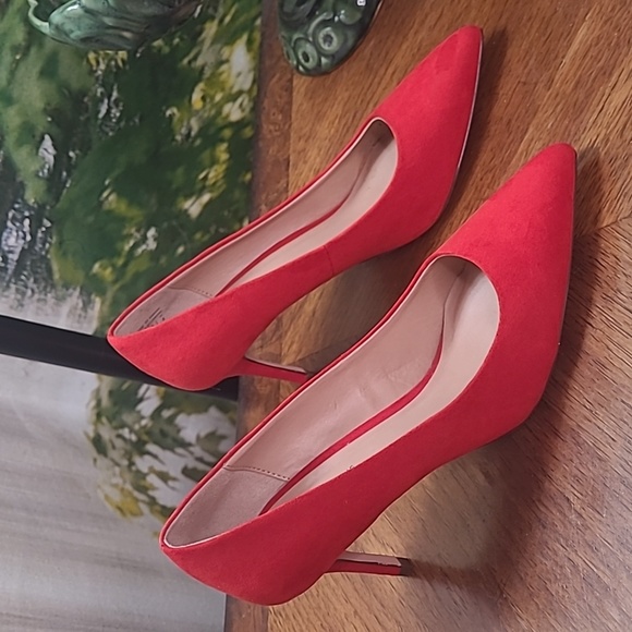Call it Spring Womens 6.5 classic red suede high heel formal dress shoes - Picture 1 of 7
